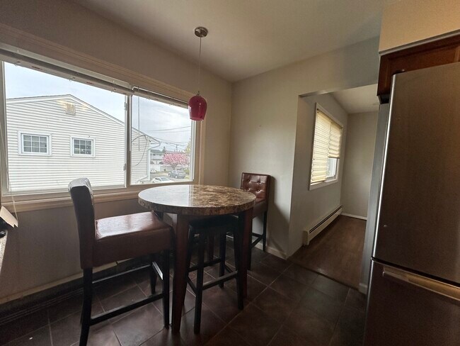 Building Photo - 3666 Illona Ln