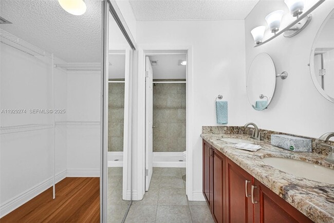 Building Photo - 3150 NW 42nd Ave