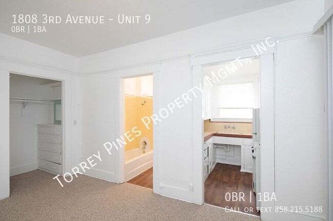 Building Photo - Bright Studio in Banker's Hill ~ All Major...