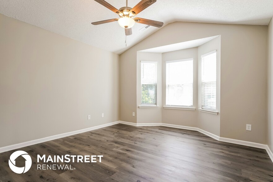 Building Photo - 3816 Northlake Dr