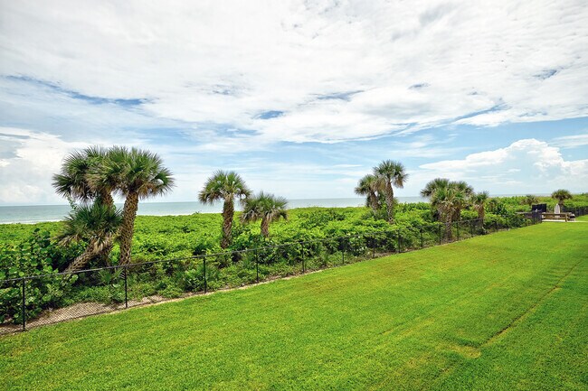 Building Photo - 830 N Atlantic Ave