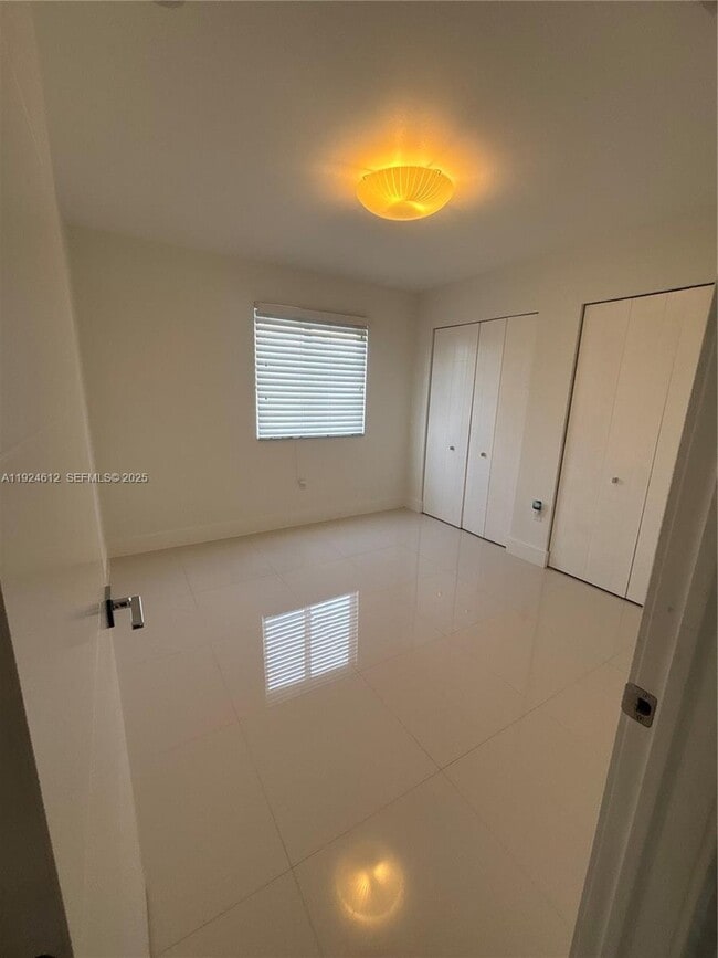 Building Photo - 13765 SW 160th Terrace