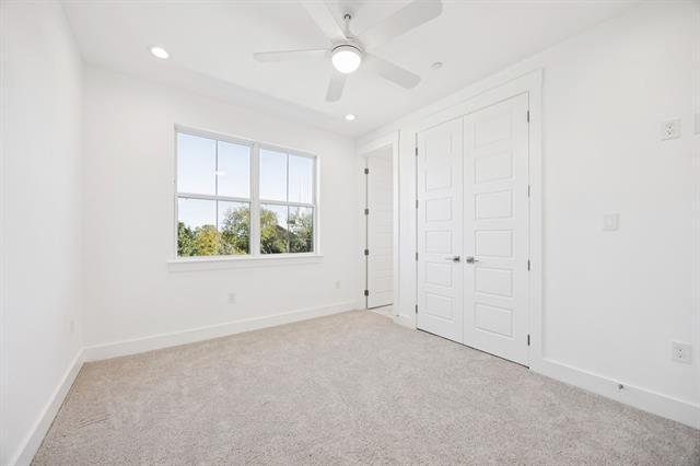 Building Photo - 266 Harris St