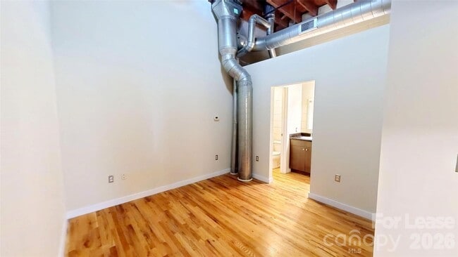 Building Photo - 800 Academy St