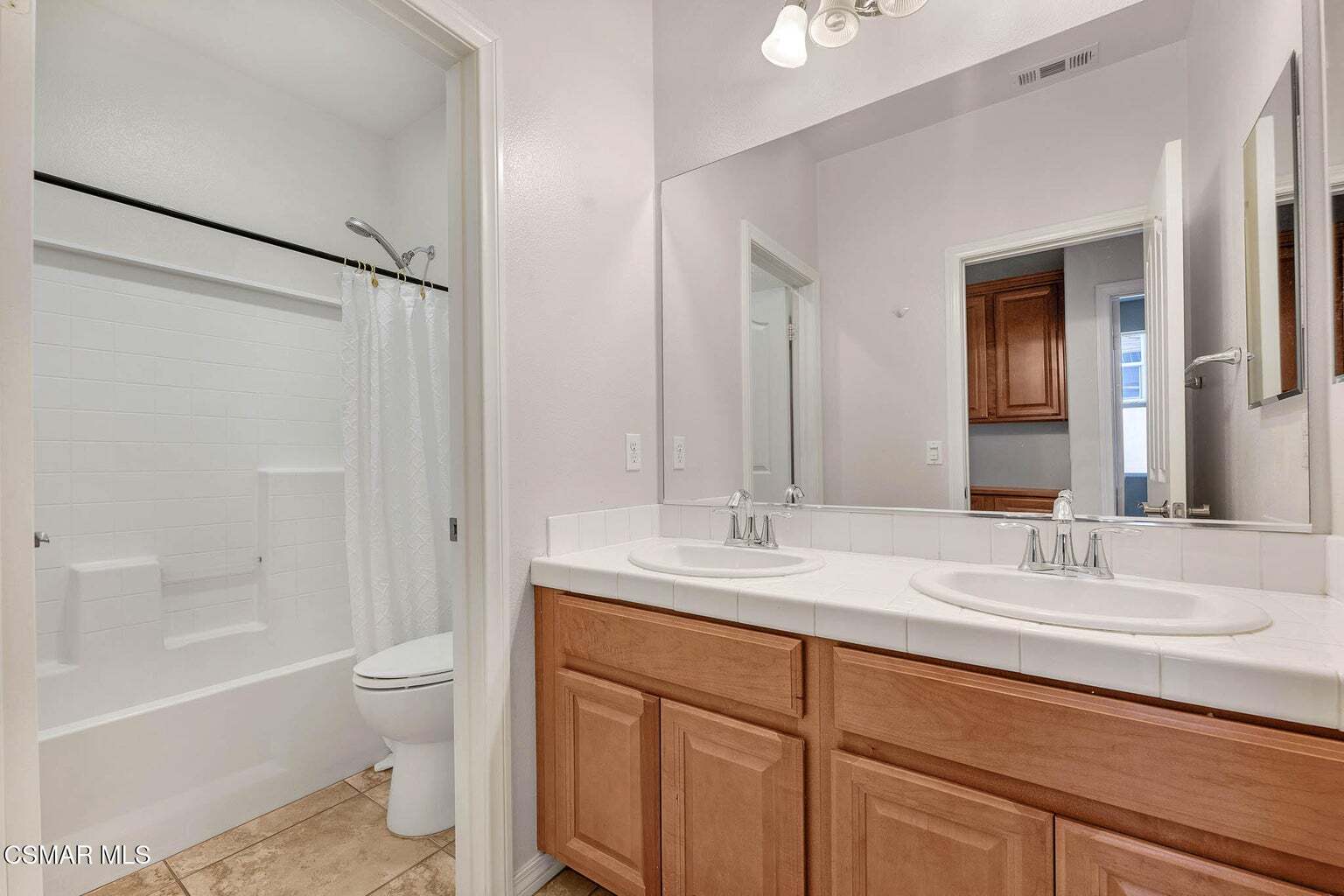 Building Photo - 22632 Dragonfly Ct