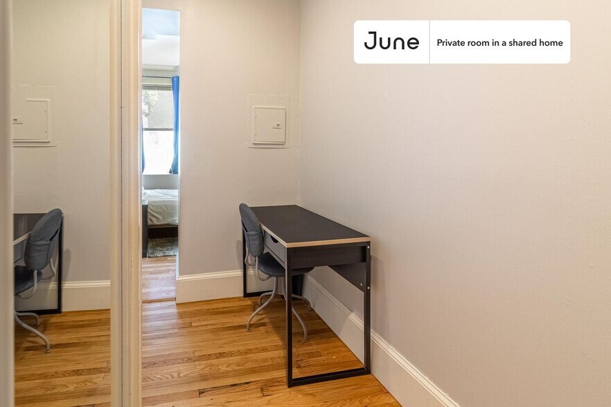 Building Photo - Room in Shared 5 bed/2 bath home in Brighton
