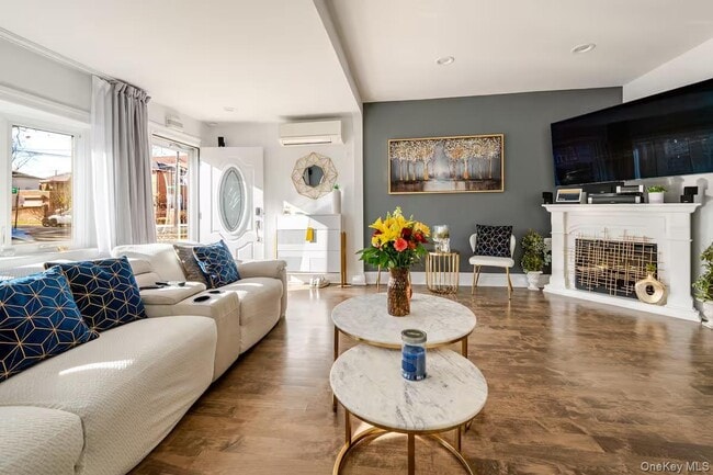 Building Photo - 151-05 20th Rd