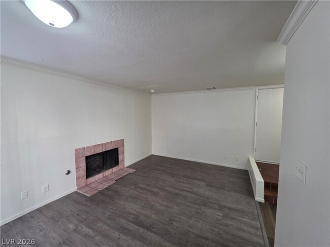 Building Photo - 5049 Spencer St