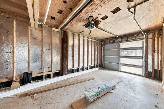 Building Photo - 13014 John Reynolds Rd