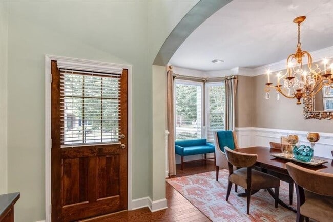 Building Photo - 10957 Waters Rd