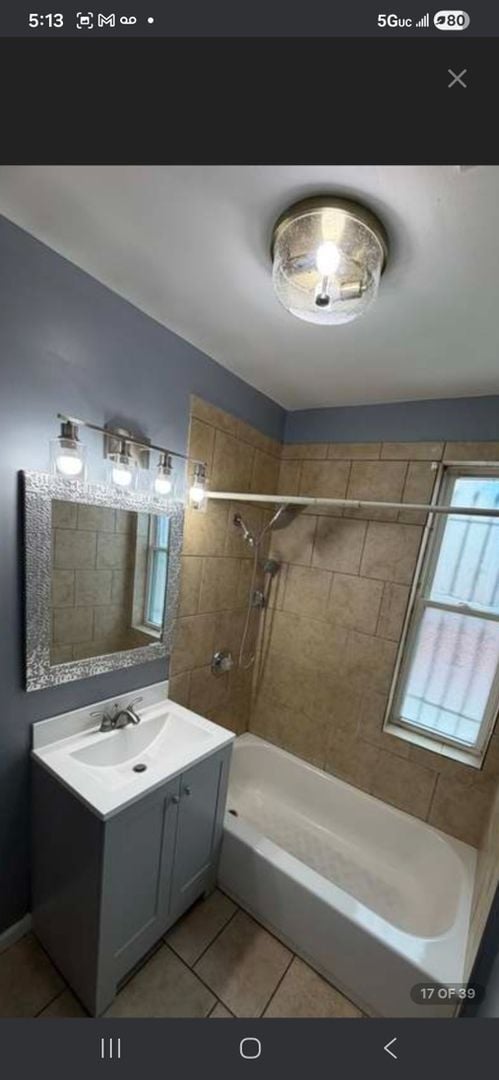 Building Photo - 9601 S Harvard Ave