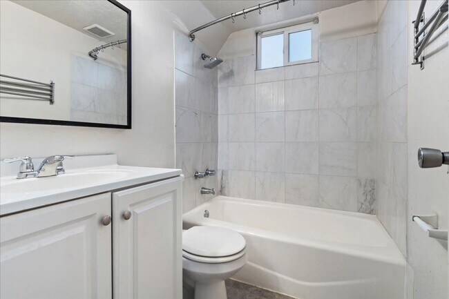 Building Photo - Javid Properties Triplex