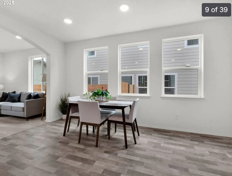 Building Photo - 4353 Kalmia St