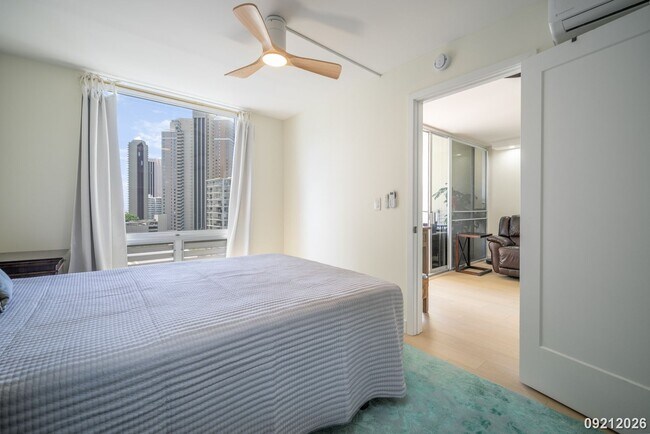 Building Photo - 1717 Ala Wai Blvd
