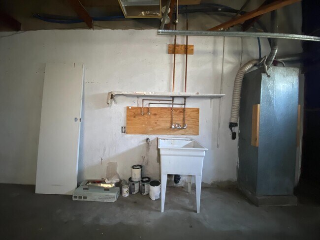 Building Photo - 2609 W Griffith Way