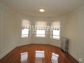 Building Photo - 2 bedroom in Malden MA 02148