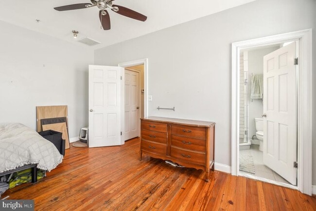 Building Photo - 1543 6th St NW