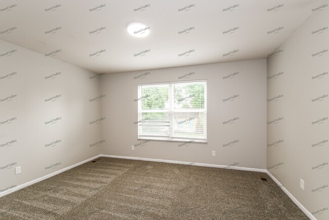 Building Photo - 4219 Swan Ave