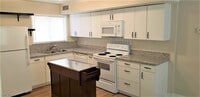 Building Photo - 5118 Garden Ln