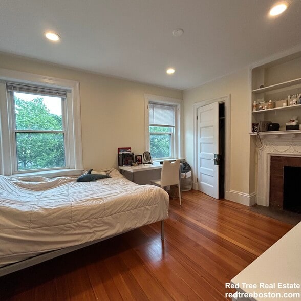 Building Photo - 1616 Beacon St