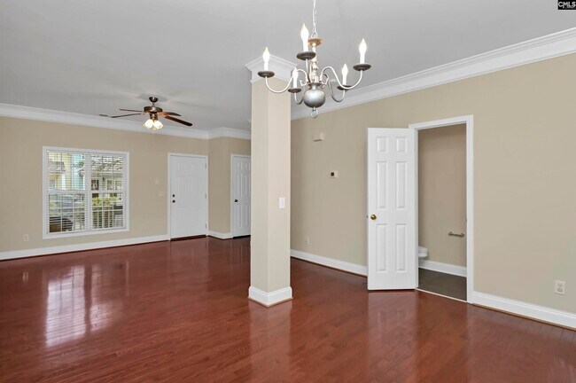 Building Photo - 304 Hampton Forest Drive