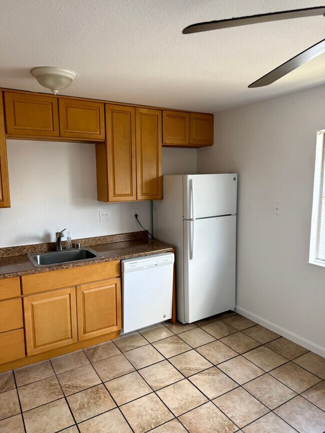 Building Photo - Charming 2-Bedroom Condo in Antioch
