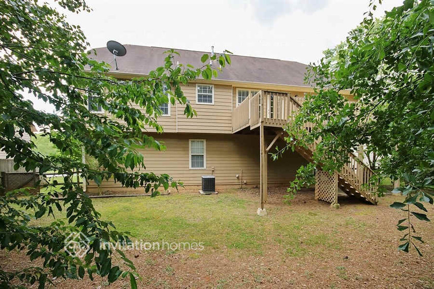 Building Photo - 2072 Township Dr