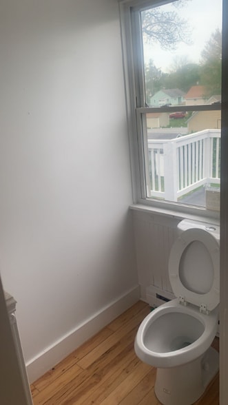 Building Photo - 49 Brown Ave