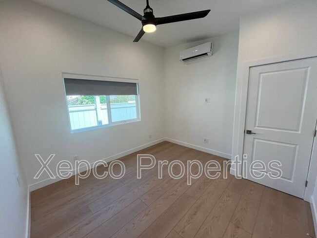 Building Photo - 38702 Paradise Way