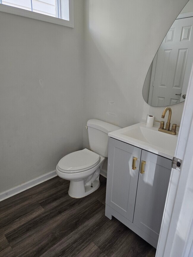 Building Photo - 374 73rd St #6