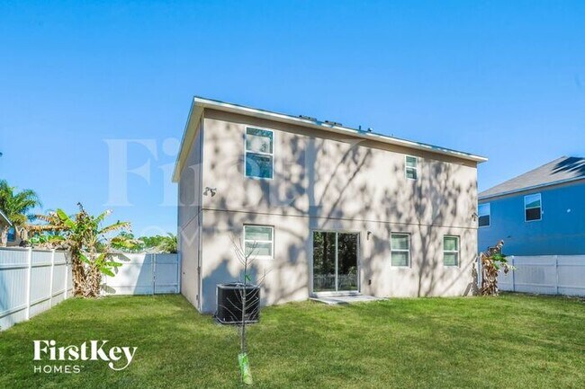 Building Photo - 10226 Magnolia Hills Dr