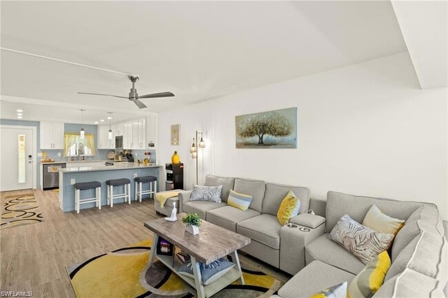 Building Photo - 1417 Chesapeake Ave