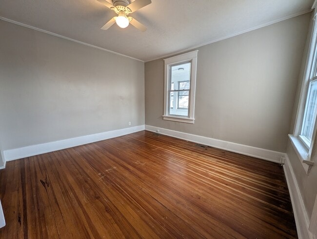 Building Photo - 101 Thomas Rd