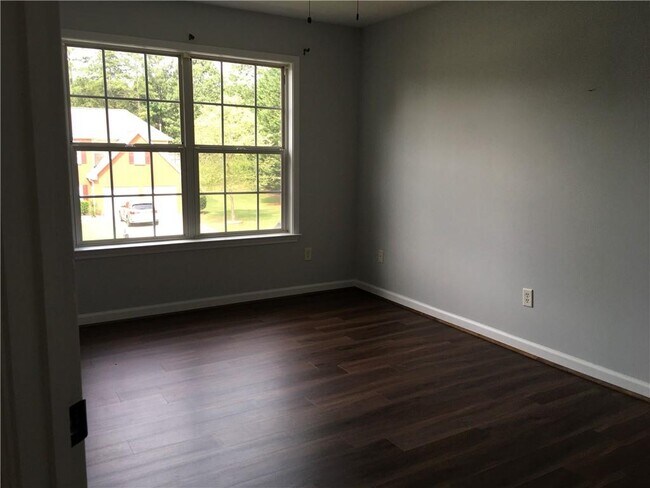 Building Photo - 2015 Spring Mist Terrace NE