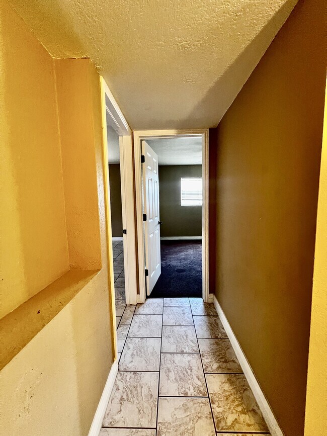 Building Photo - 14624 Eston Pl