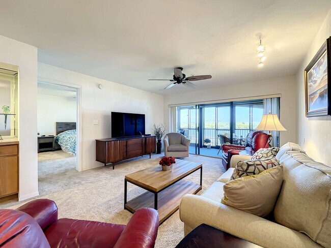 Building Photo - 462 Bouchelle Dr