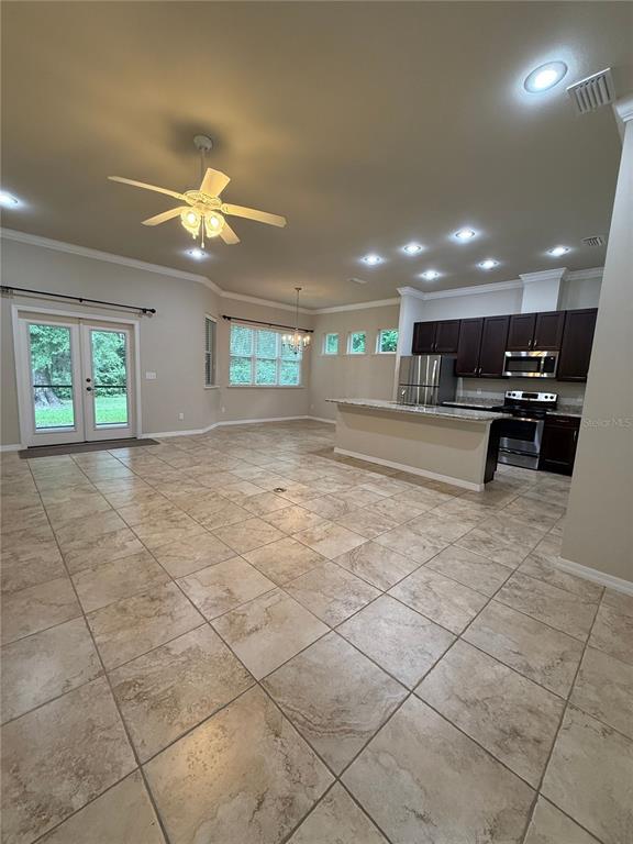 Building Photo - 6389 SW 48th Dr