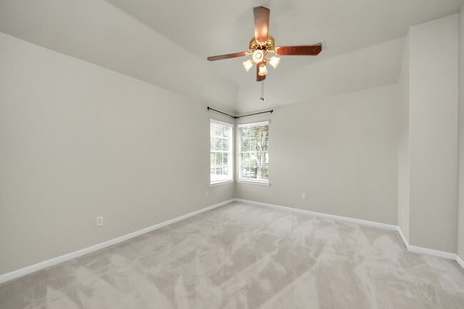 Building Photo - 4418 Ringrose Dr