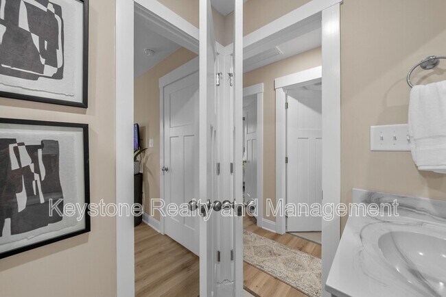 Building Photo - 158 Rose Edd Blvd