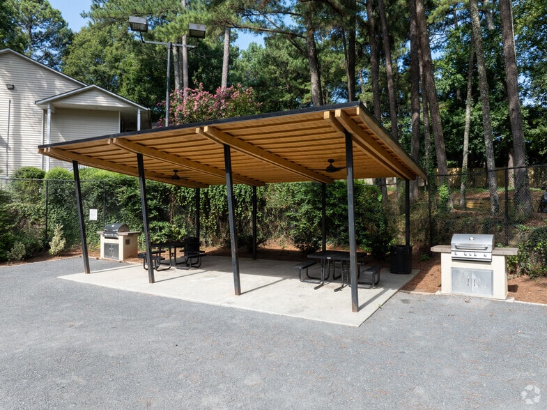 Primary Photo - Berkeley Landing Apartments