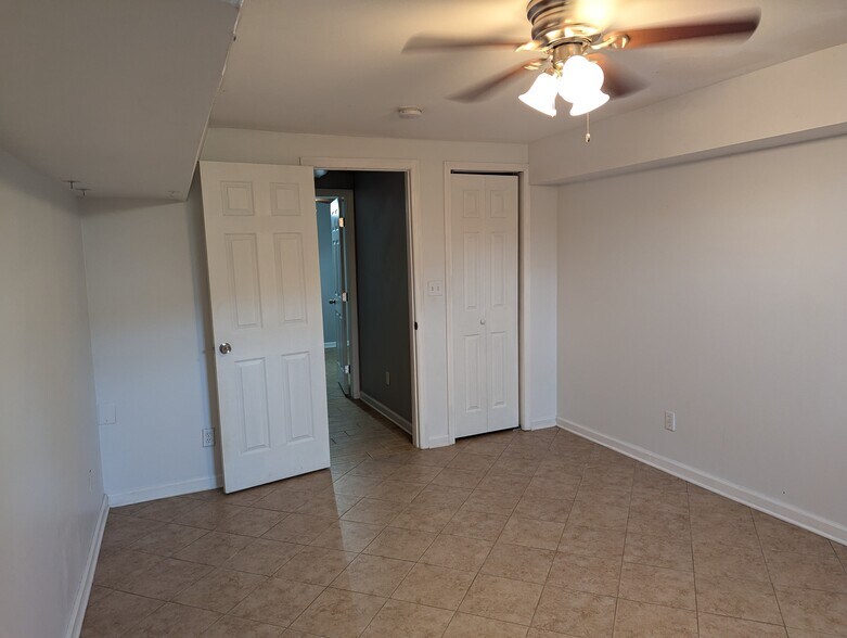 Building Photo - 997A Dozier Pl