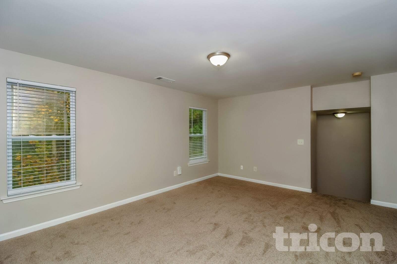 Building Photo - 46 Crescent Woode Way