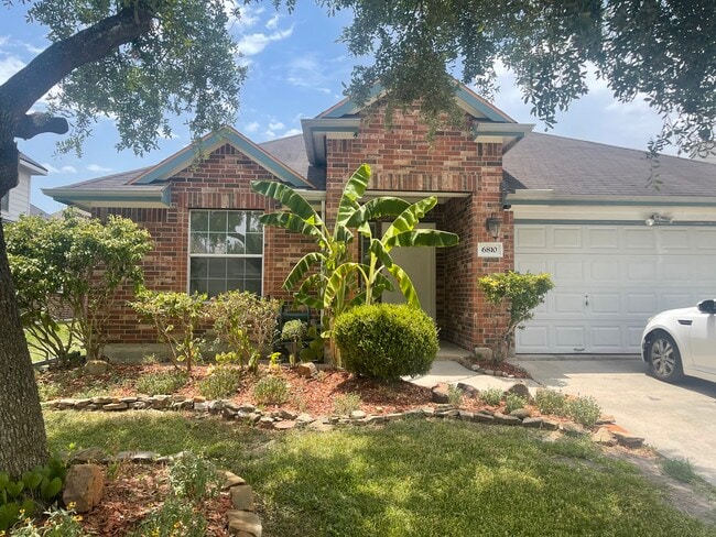 Building Photo - 6810 Atasca Creek Dr