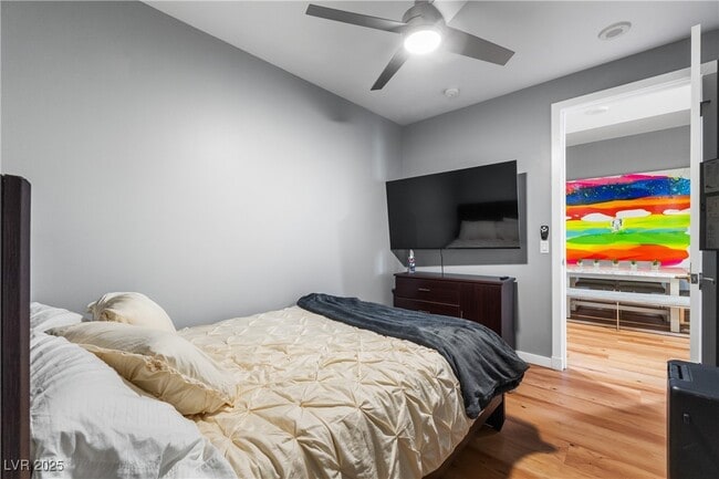 Building Photo - 4525 Dean Martin Dr