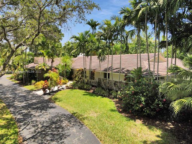 Building Photo - 11905 SW 67th Ave