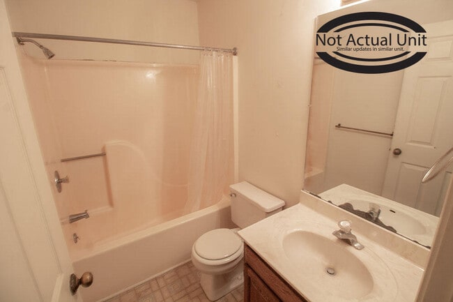 Building Photo - 1910 Mirtle Grove Ct