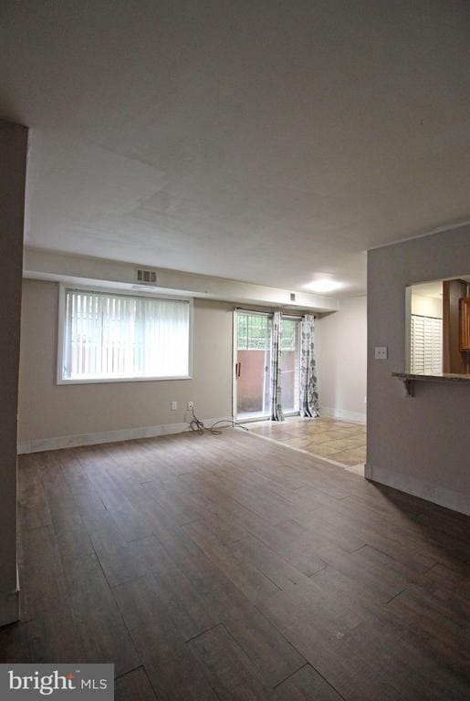 Building Photo - 17 Water St