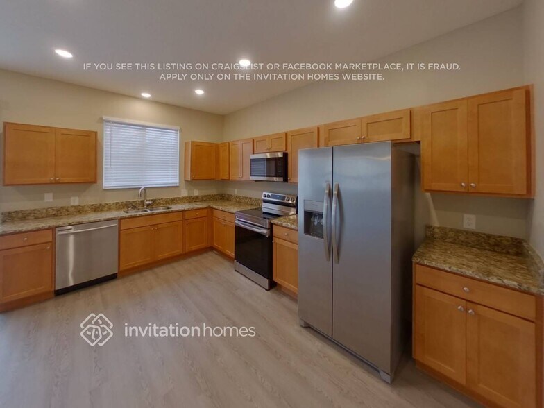 Building Photo - 10711 Bamboo Rod Cir