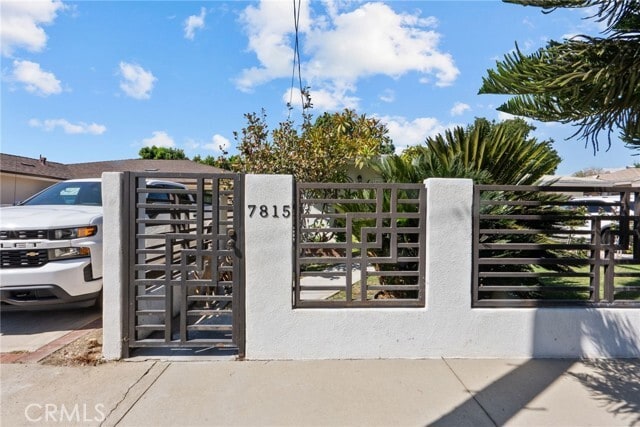 Building Photo - 7815 Allott Ave