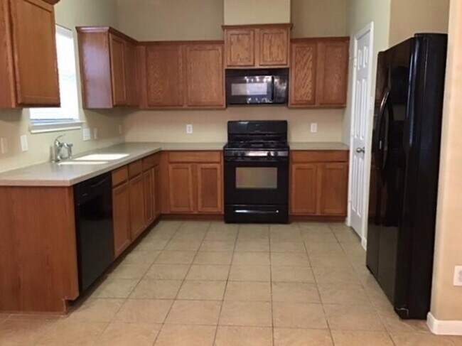 Building Photo - 21330 Bella Flora Ct